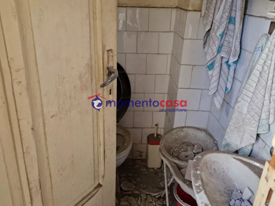 Immagine 9 di Casa indipendente in vendita  a Reggio Di Calabria