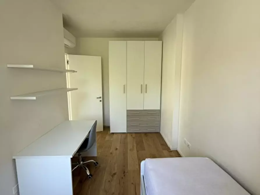 Immagine 30 di Appartamento in vendita  a Padova