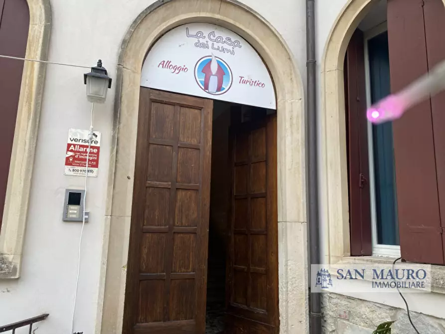 Immagine 3 di Palazzo in vendita  in piazza mazzaretto a Longare