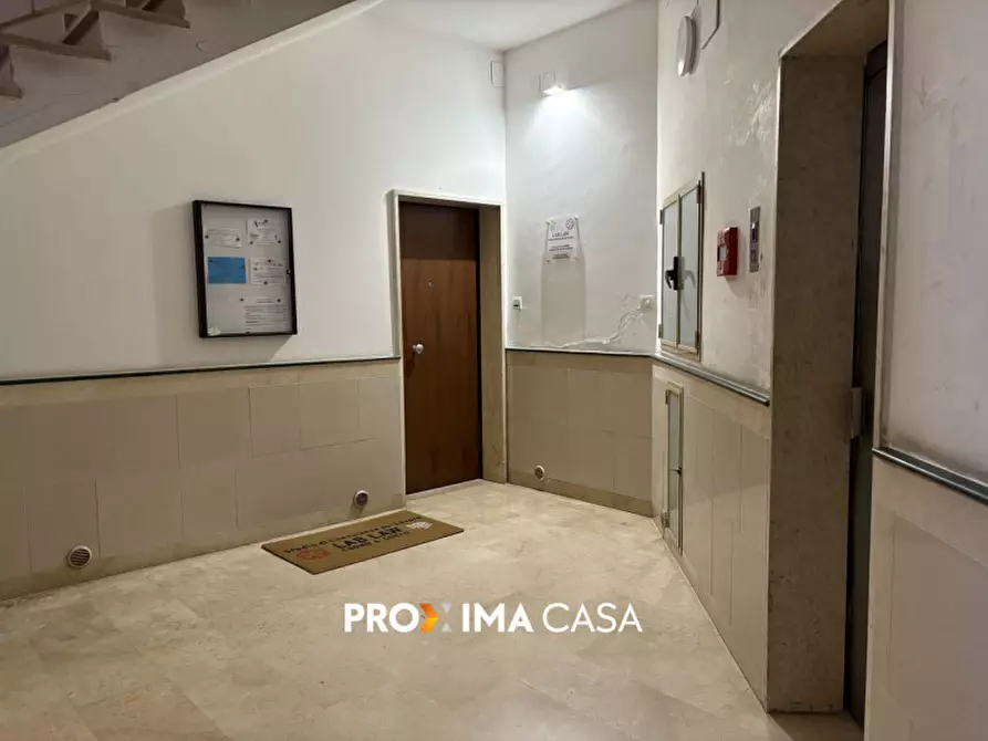 Immagine 21 di Appartamento in vendita  in piazzetta tafuri felice a Salerno