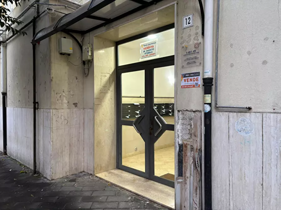 Immagine 25 di Appartamento in vendita  in piazzetta tafuri felice a Salerno