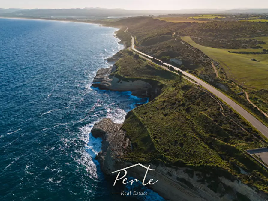 Immagine 11 di Villa in vendita  in via della torre 86 a Sassari