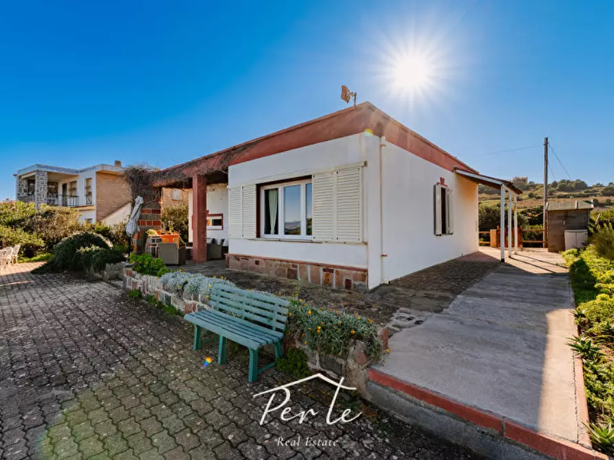 Immagine 15 di Villa in vendita  in via della torre 86 a Sassari