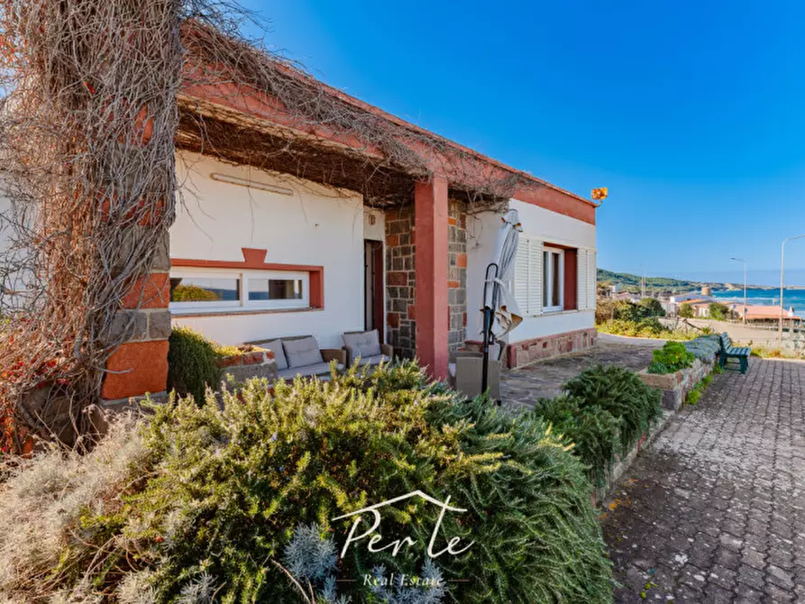 Immagine 17 di Villa in vendita  in via della torre 86 a Sassari