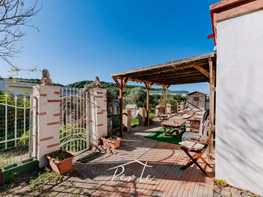 Immagine 19 di Villa in vendita  in via della torre 86 a Sassari