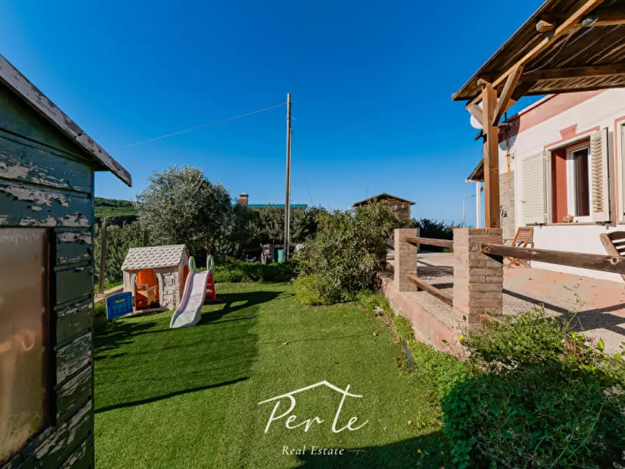 Immagine 21 di Villa in vendita  in via della torre 86 a Sassari