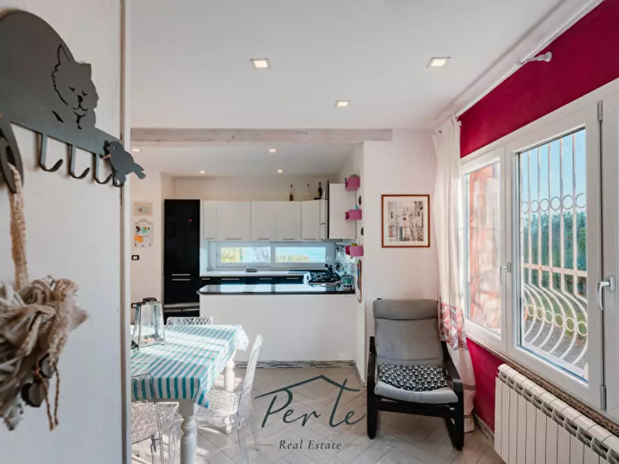 Immagine 30 di Villa in vendita  in via della torre 86 a Sassari