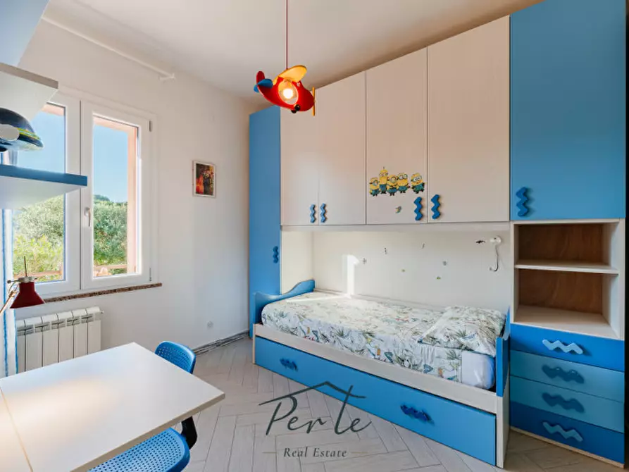 Immagine 38 di Villa in vendita  in via della torre 86 a Sassari