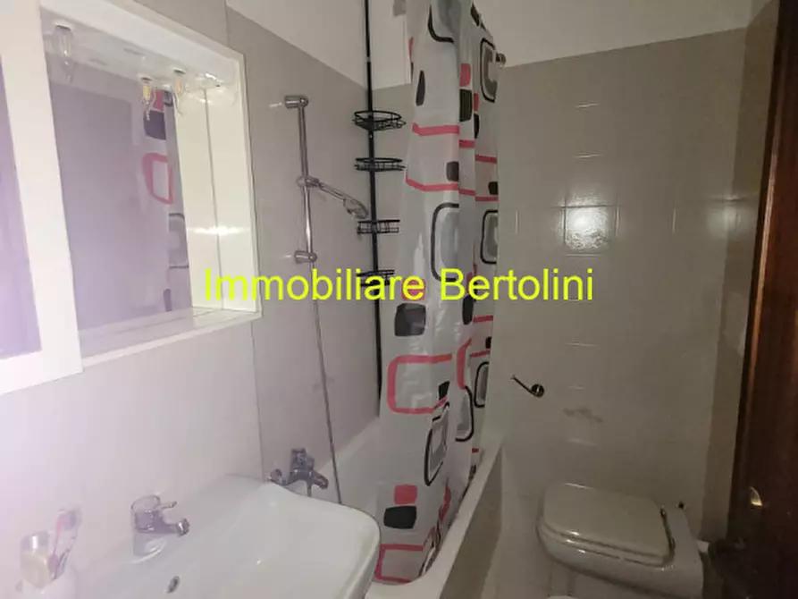 Immagine 10 di Appartamento in vendita  in via giulio cesare a Bordighera