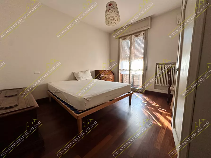 Immagine 4 di Camera in affitto  in Via Marzabotto a Modena