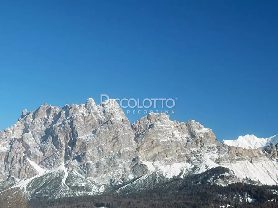 Immagine 3 di Appartamento in vendita  in località Ronco a Cortina D'ampezzo