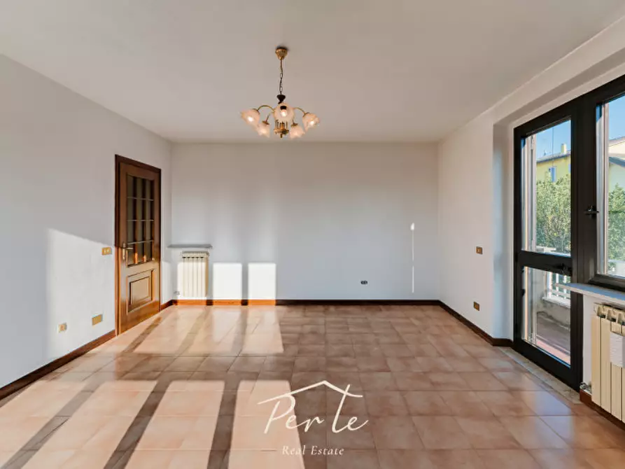 Immagine 13 di Villa in vendita  in via siena 21 a Curtatone