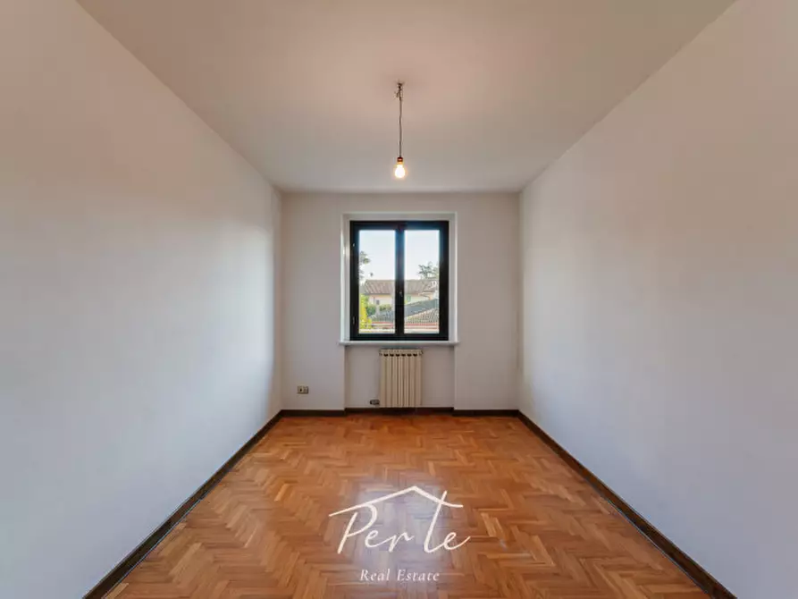 Immagine 16 di Villa in vendita  in via siena 21 a Curtatone