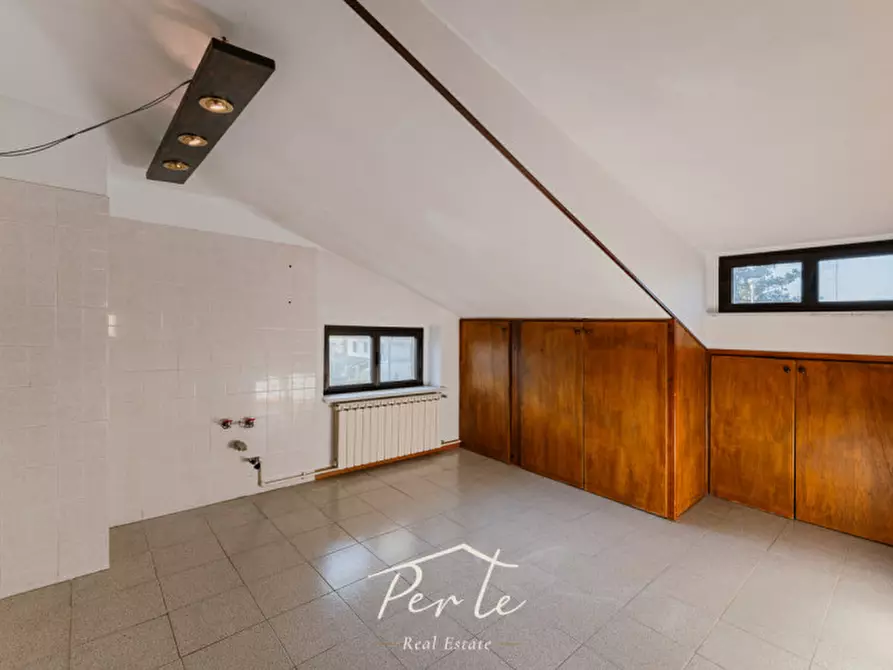 Immagine 25 di Villa in vendita  in via siena 21 a Curtatone