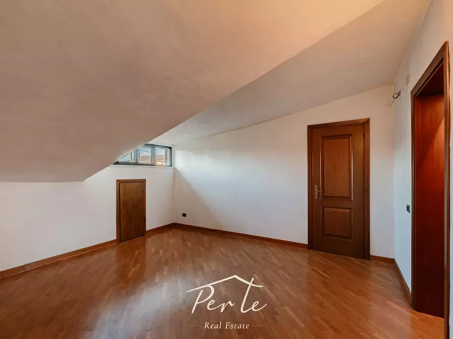 Immagine 26 di Villa in vendita  in via siena 21 a Curtatone