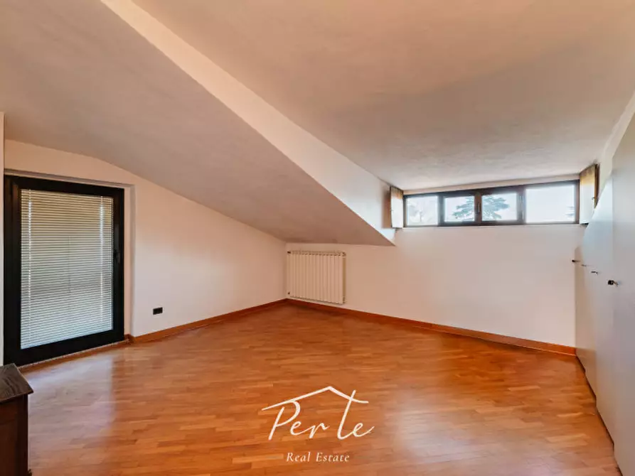 Immagine 28 di Villa in vendita  in via siena 21 a Curtatone