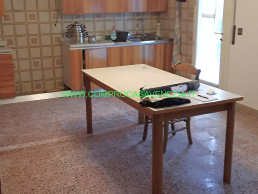 Immagine 4 di Casa indipendente in vendita  in dosson centro a Casier