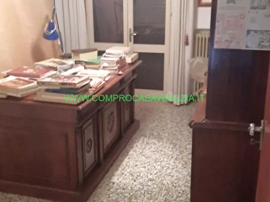 Immagine 7 di Casa indipendente in vendita  in dosson centro a Casier