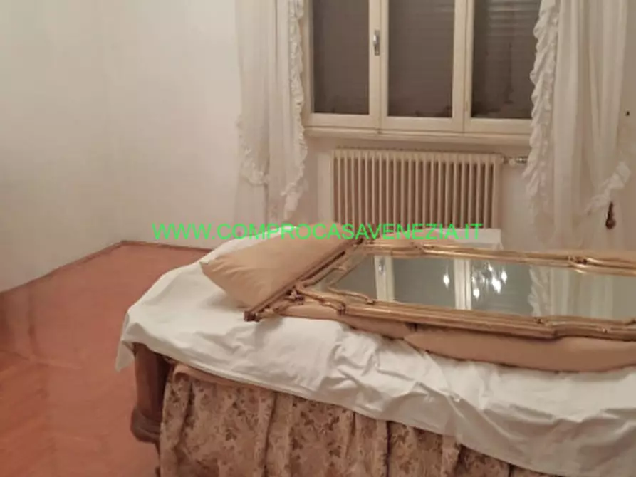 Immagine 8 di Casa indipendente in vendita  in dosson centro a Casier