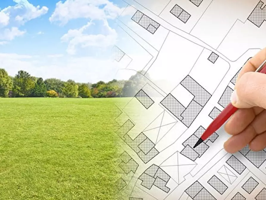 Immagine 3 di Terreno in vendita  in Via Mure a Agna