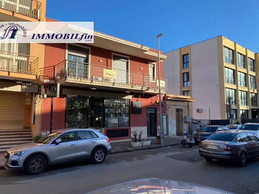 Immagine 1 di Negozio in vendita  in viale europa a Villabate