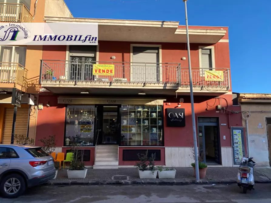 Immagine 2 di Negozio in vendita  in viale europa a Villabate