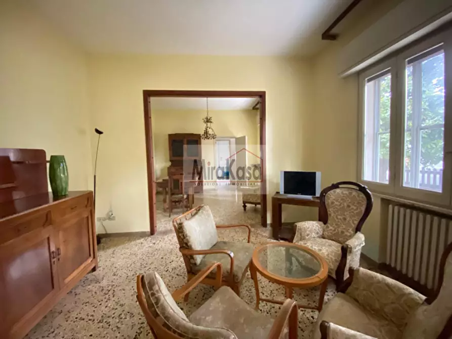 Immagine 3 di Villa in vendita  in Via Varese a Cervia