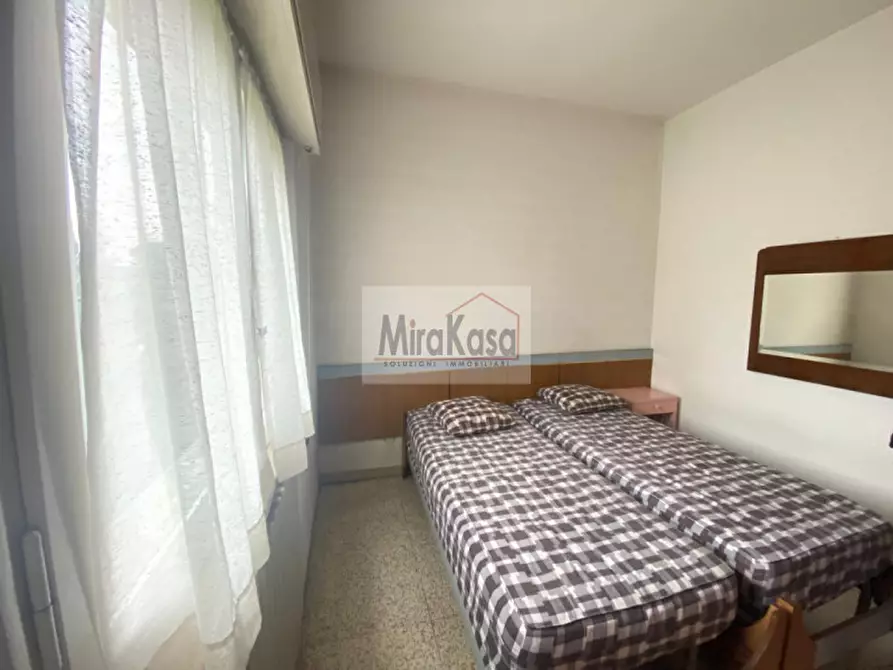 Immagine 21 di Villa in vendita  in Via Varese a Cervia