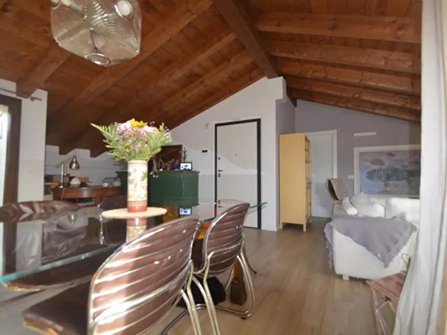 Immagine 6 di Appartamento in vendita  a Pavia