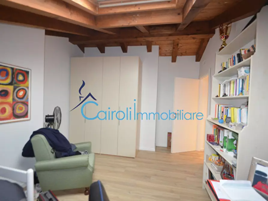 Immagine 13 di Appartamento in vendita  a Pavia