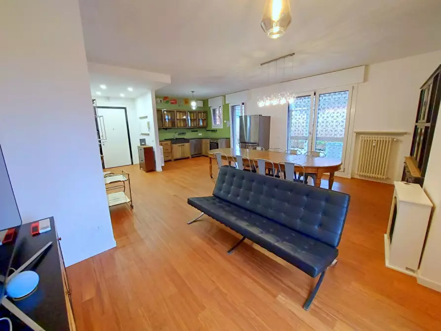 Immagine 1 di Appartamento in vendita  in VIA PESCHIERA a Padova