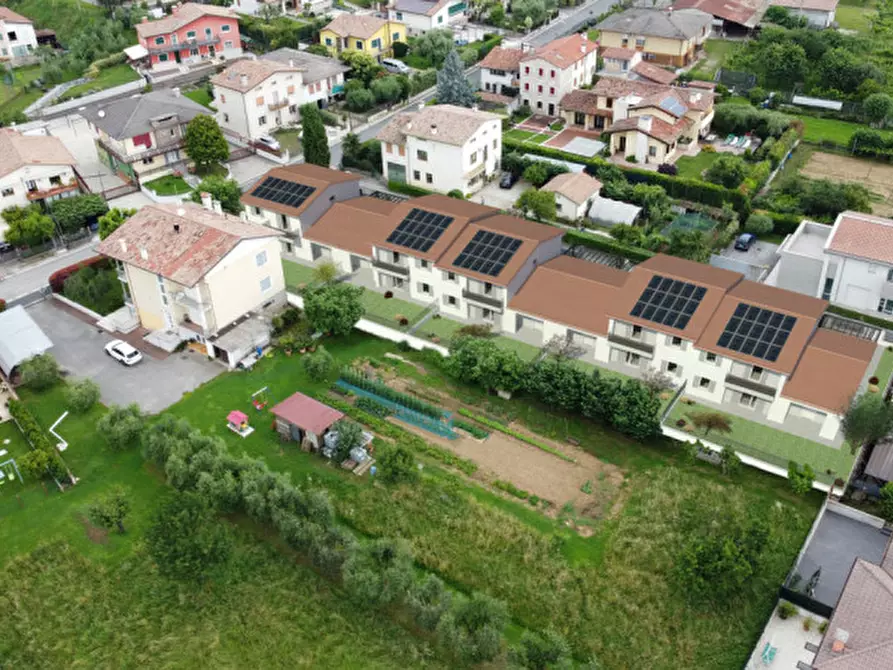 Immagine 8 di Villetta a schiera in vendita  in Romano d'Ezzelino a Romano D'ezzelino