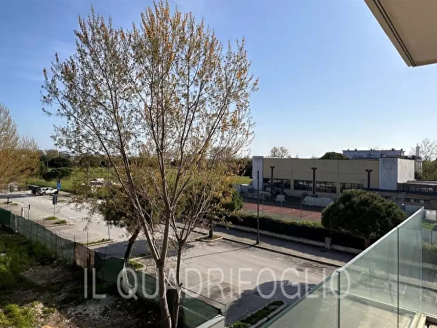 Immagine 8 di Appartamento in vendita  in Viale Carducci a Cesenatico