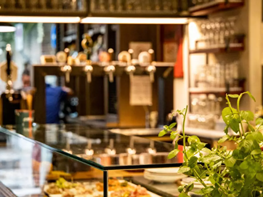 Immagine 4 di Attività commerciale in vendita  in vicolo Montebelluna, Castelfrancoveneto a Castelfranco Veneto