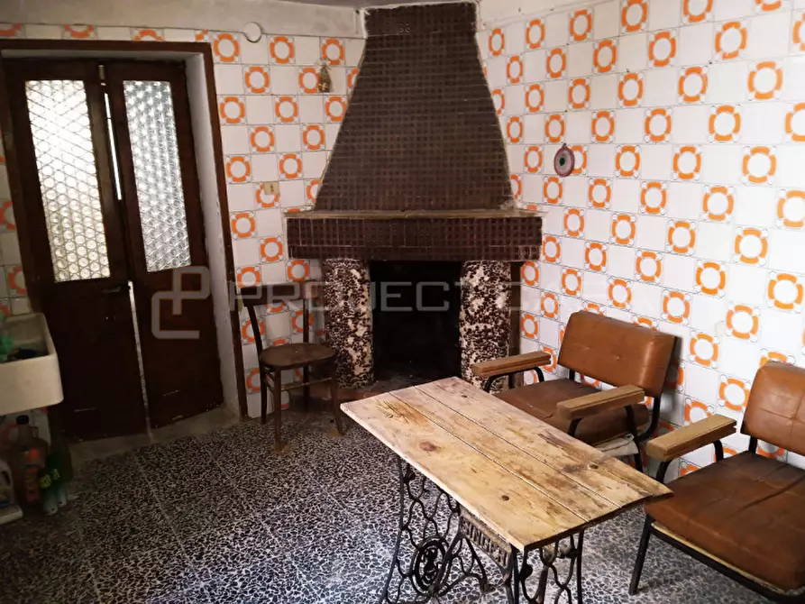 Immagine 1 di Casa indipendente in vendita  in via Trento a Muro Leccese