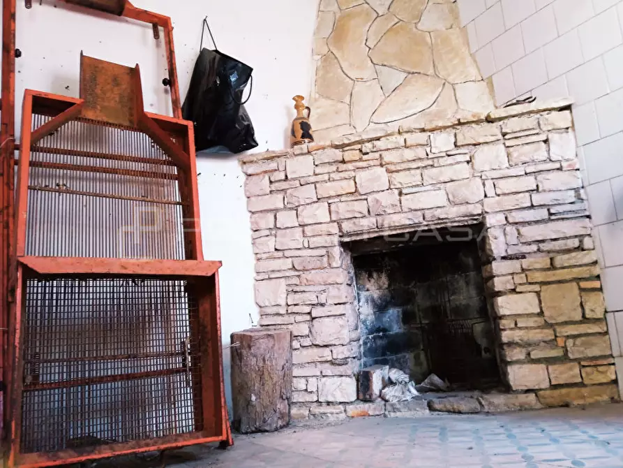 Immagine 4 di Casa indipendente in vendita  in via Trento a Muro Leccese