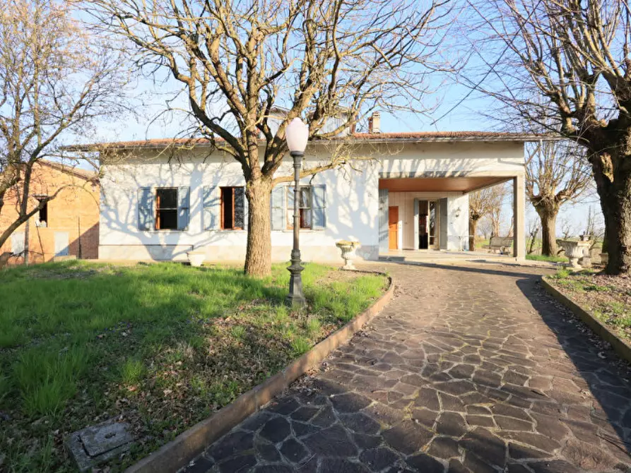 Immagine 2 di Casa bifamiliare in vendita  in via Paganini a Sissa Trecasali