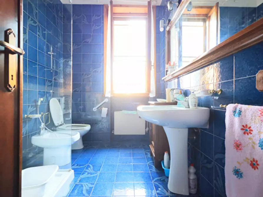 Immagine 16 di Casa bifamiliare in vendita  in via Paganini a Sissa Trecasali