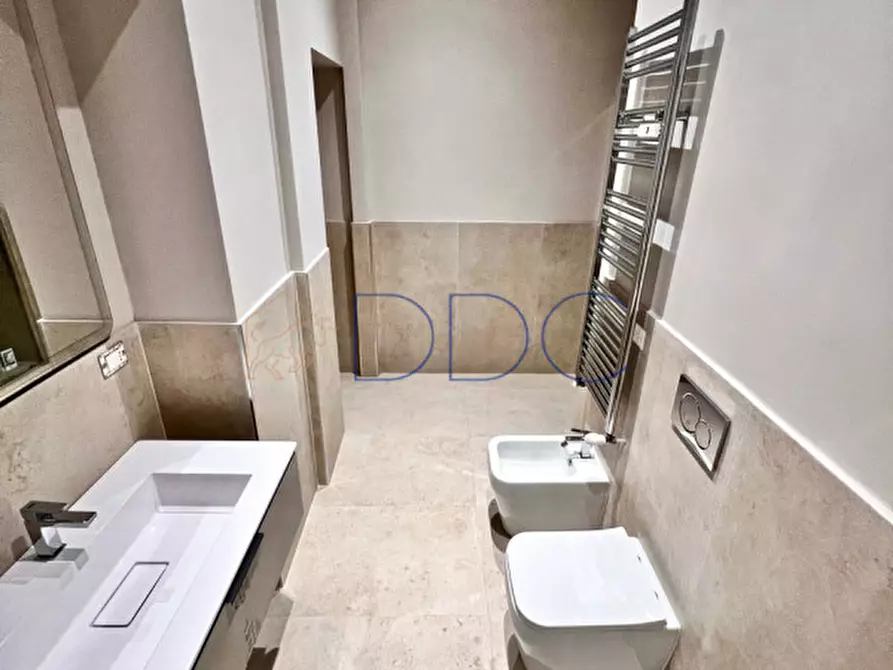 Immagine 6 di Appartamento in affitto  in corso re umberto 5 a Torino