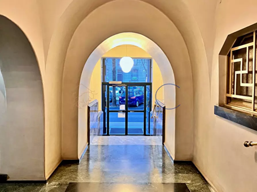 Immagine 10 di Appartamento in affitto  in corso re umberto 5 a Torino