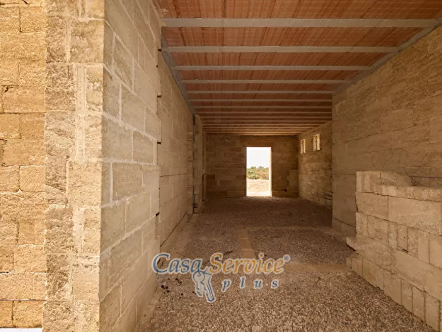 Immagine 4 di Villa in vendita  in sp 54 a Taviano