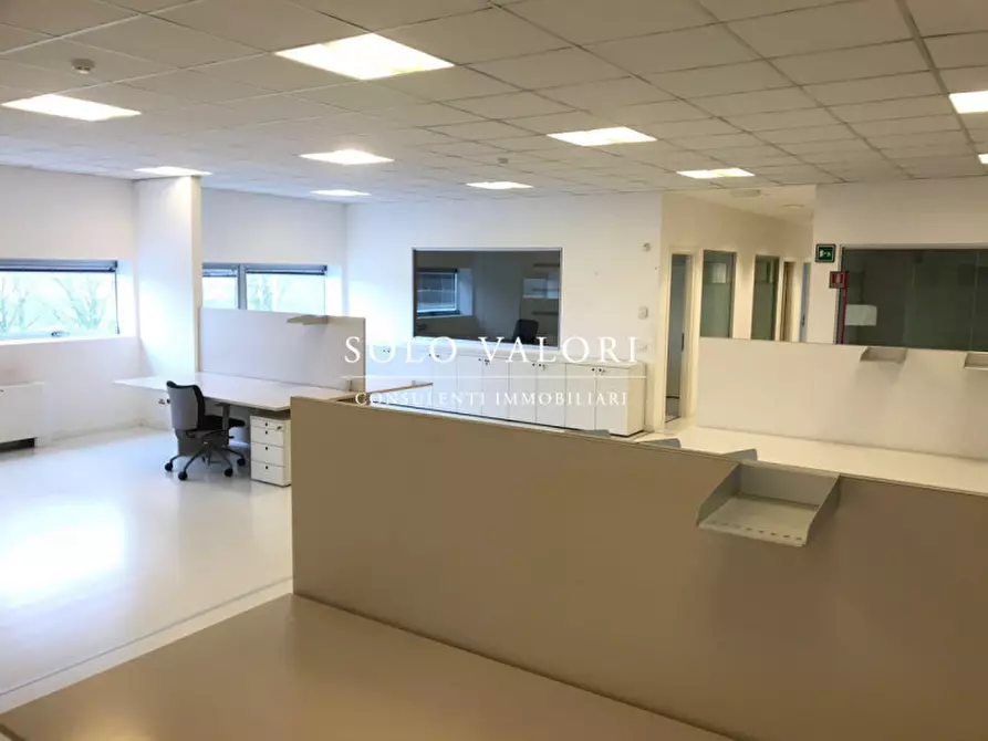 Immagine 15 di Capannone industriale in affitto  a Pordenone