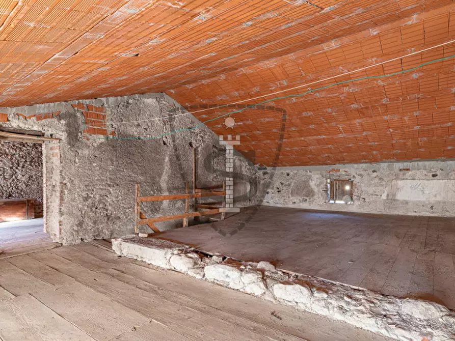 Immagine 25 di Villetta a schiera in vendita  in Via Paroli, 11 a Salcedo