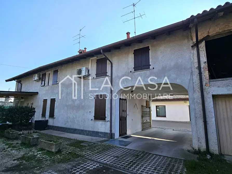 Immagine 2 di Villetta a schiera in vendita  in Via Maggiore, 29 a San Martino Al Tagliamento