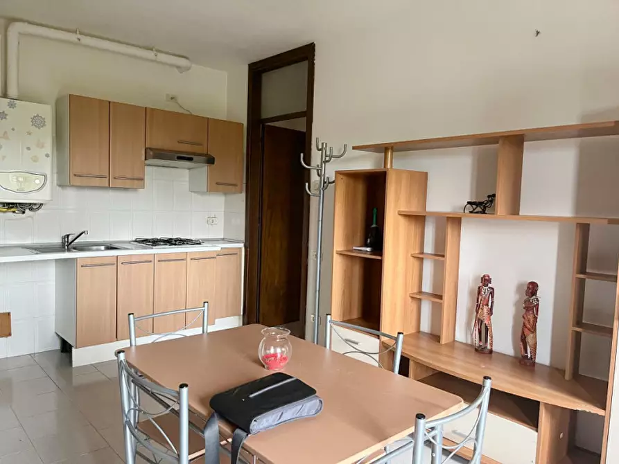 Immagine 5 di Appartamento in vendita  a Rovigo