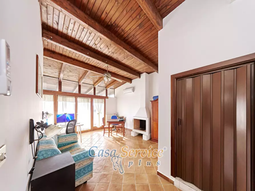 Immagine 23 di Casa indipendente in vendita  in Viale della Satureggia a Matino