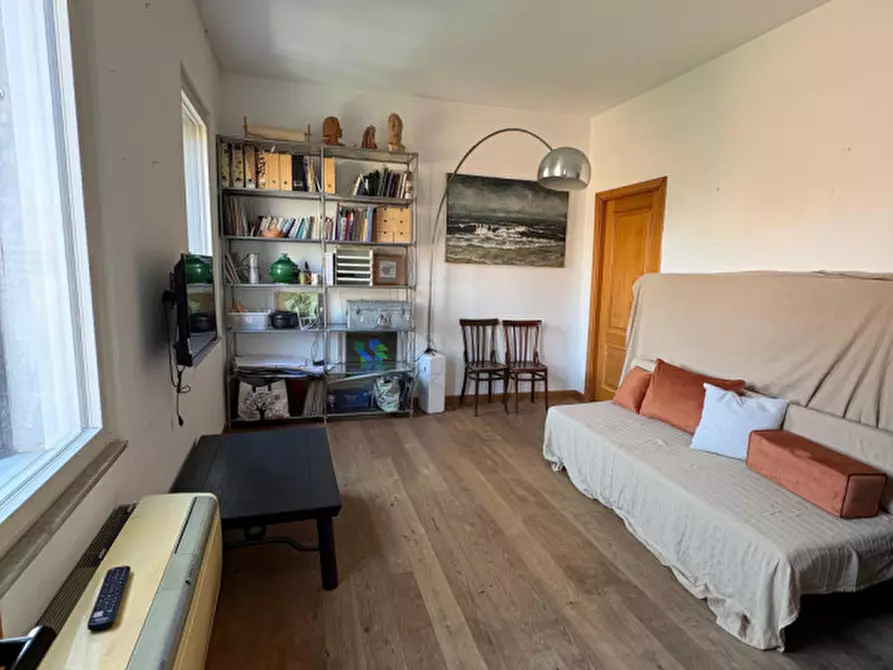 Immagine 17 di Appartamento in vendita  in piazza de' renzi a Roma