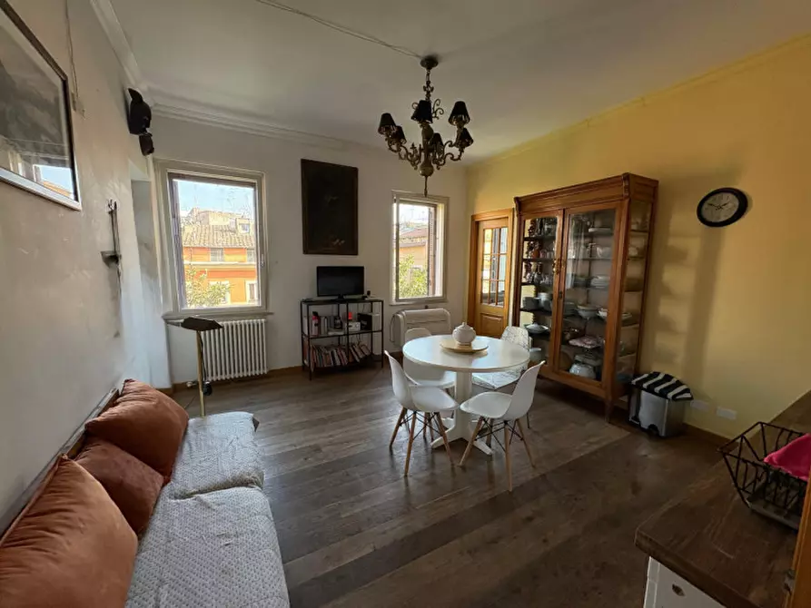 Immagine 21 di Appartamento in vendita  in piazza de' renzi a Roma