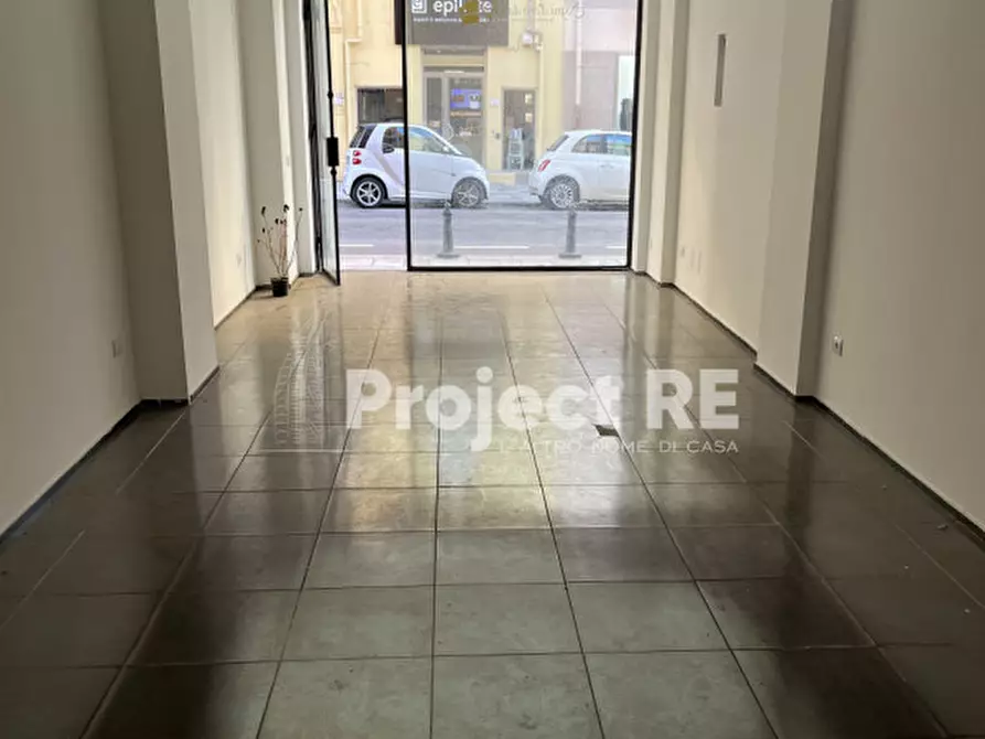 Immagine 4 di Negozio in affitto  a Reggio Di Calabria