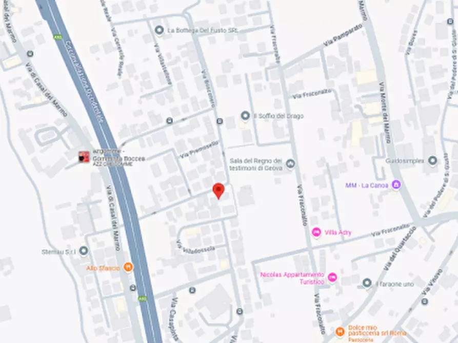 Immagine 3 di Appartamento in vendita  in Via Vignale a Roma